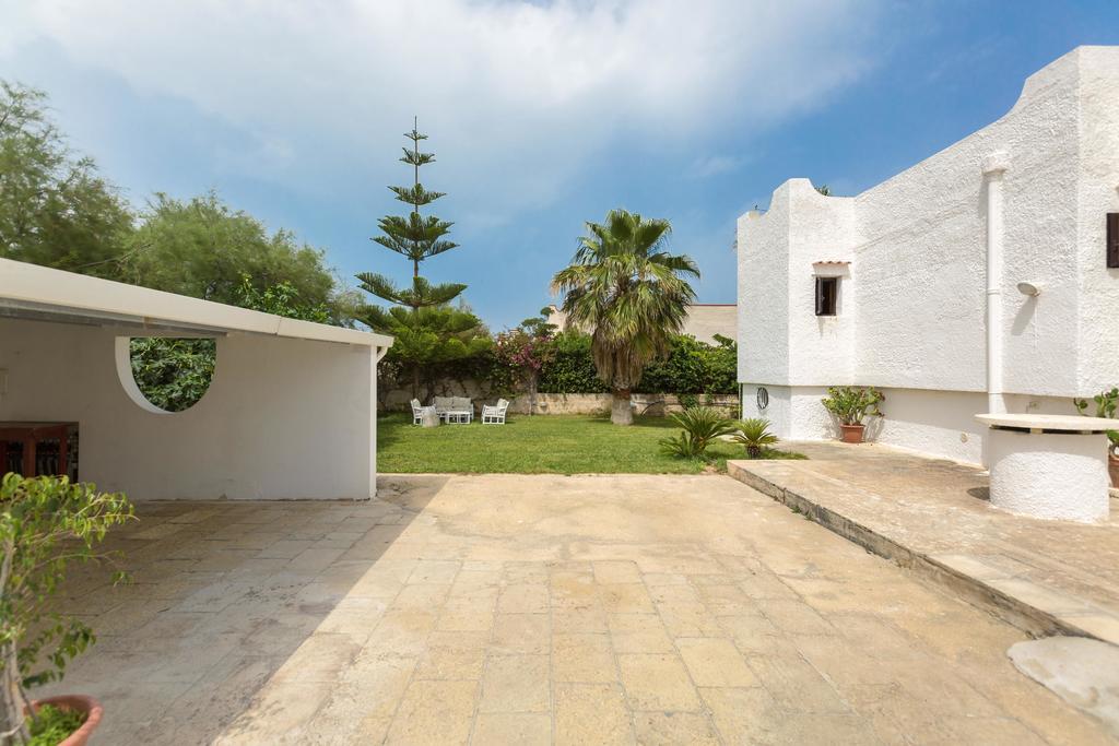 Villa Isabo Mola di Bari Exterior foto