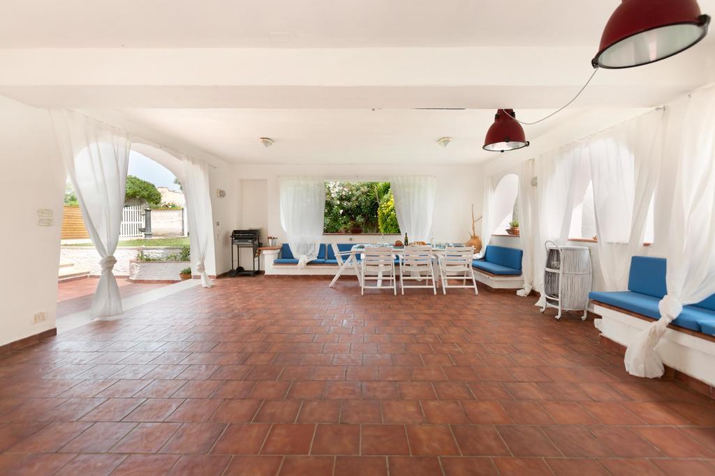 Villa Isabo Mola di Bari Exterior foto