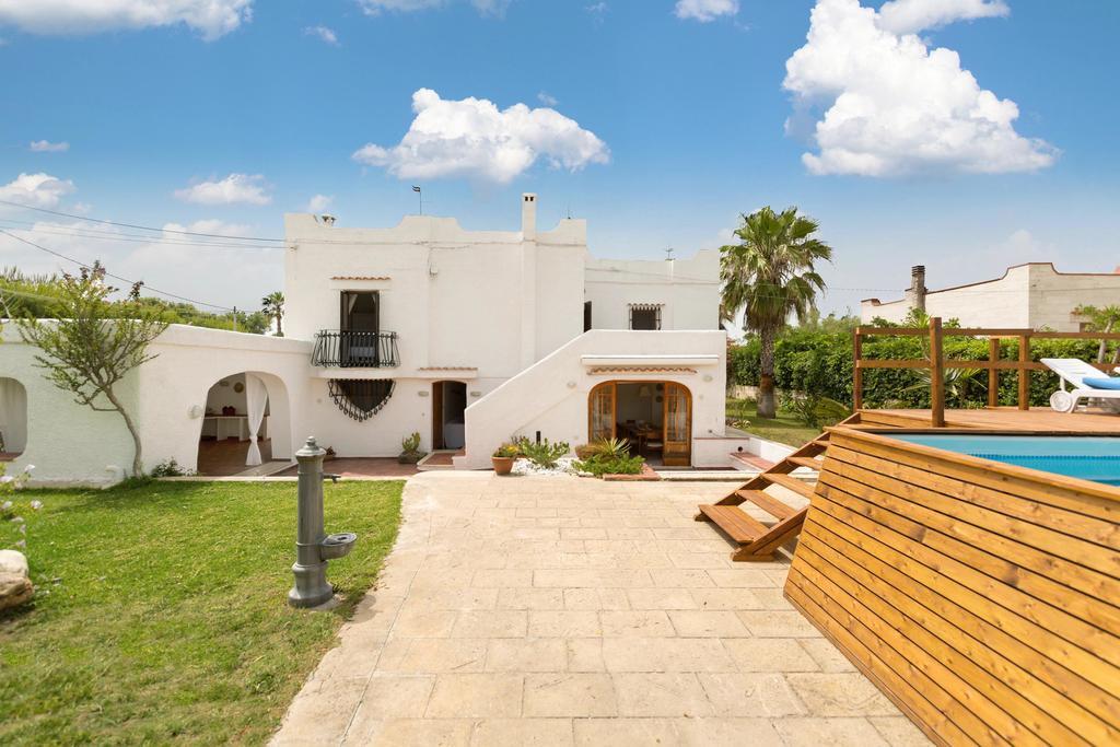 Villa Isabo Mola di Bari Exterior foto