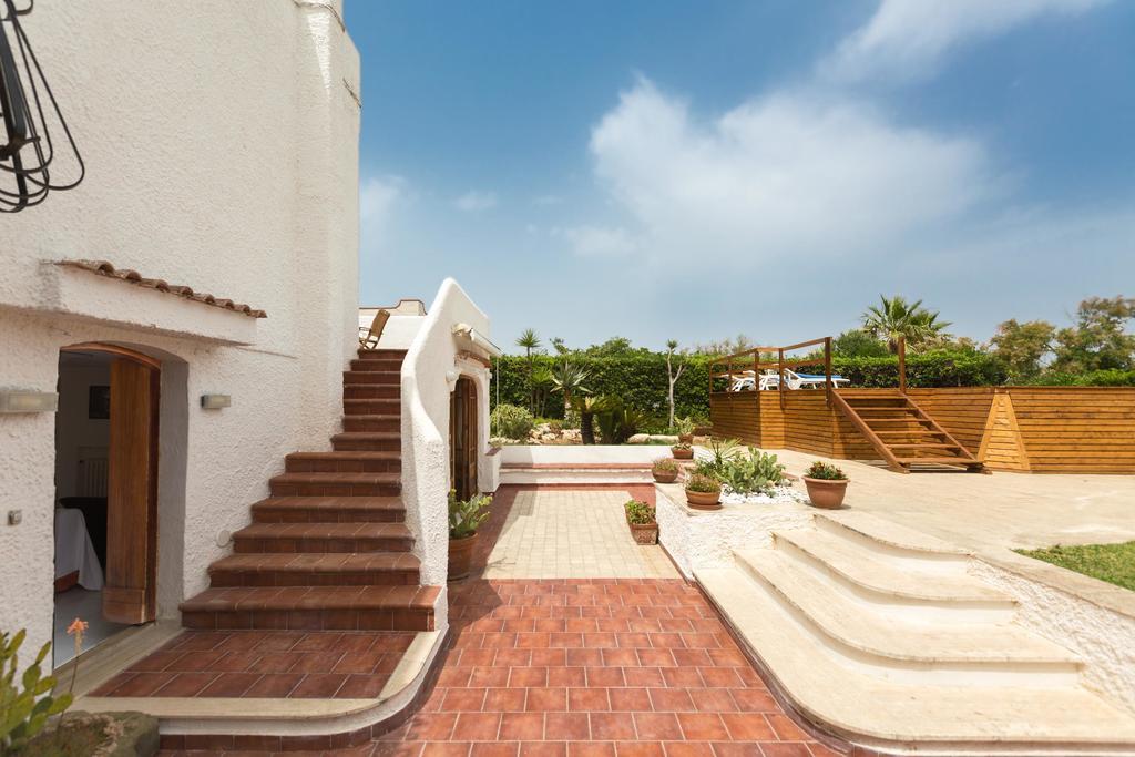 Villa Isabo Mola di Bari Exterior foto